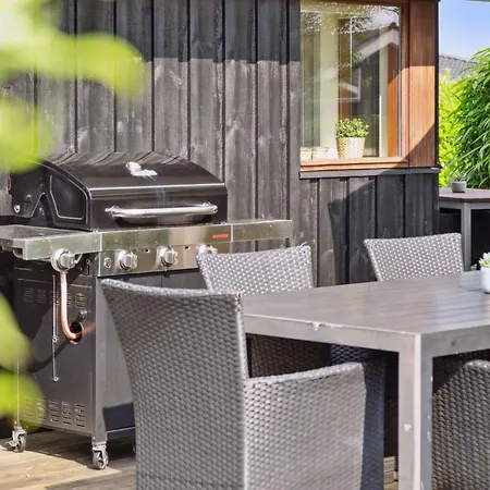 Well-equipped Summer House Near Skovmose